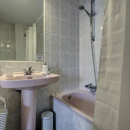 053 - Two Bed Mijas Golf In Popular Matchroom Golf Club 公寓 *