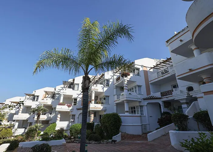 053 - Two Bed Mijas Golf In Popular Matchroom Golf Club * 푸엔히롤라