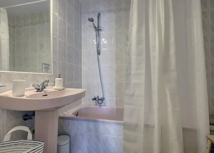 053 - Two Bed Mijas Golf In Popular Matchroom Golf Club * Fuengirola