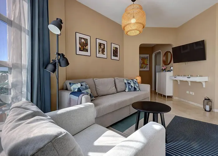 053 - Two Bed Mijas Golf In Popular Matchroom Golf Club 아파트 푸엔히롤라